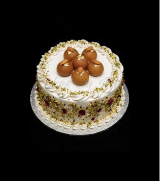 Gulab Jamun Surprise Cake (Eggless)
